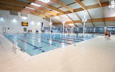 tudor grange leisure centre swimming.